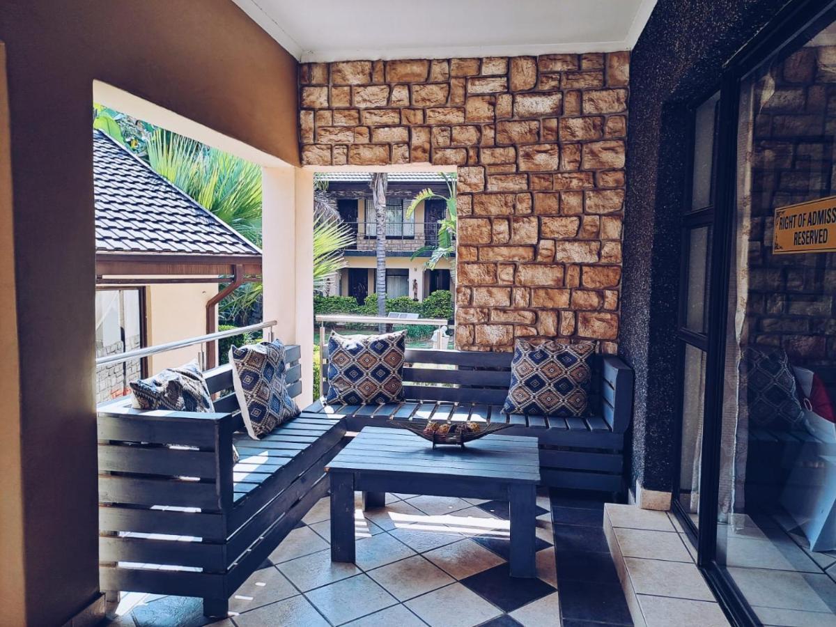 Ecotel Premier Lodge&Conference Centre Benoni Exterior foto